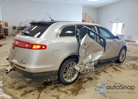 2013 Lincoln Mkt from USA, damaged, VIN 2LMHJ5AT1DBL57908